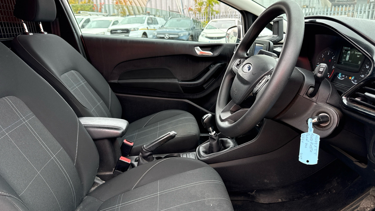 FORD FIESTA 1.5 TDCi - سيارة: صورة 5 FORD FIESTA 1.5 TDCi - سيارة: صورة 5