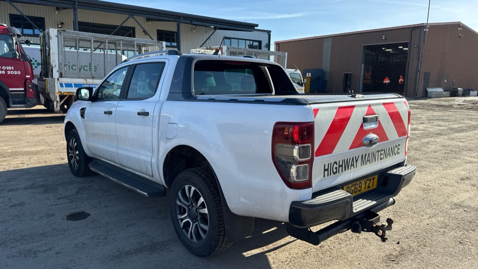 FORD RANGER WILDTRAK 2.0 ECOBLUE - شاحنة البيك أب, الشاحنات الصغيرة كابينة مزدوجة: صورة 3 FORD RANGER WILDTRAK 2.0 ECOBLUE - شاحنة البيك أب, الشاحنات الصغيرة كابينة مزدوجة: صورة 3