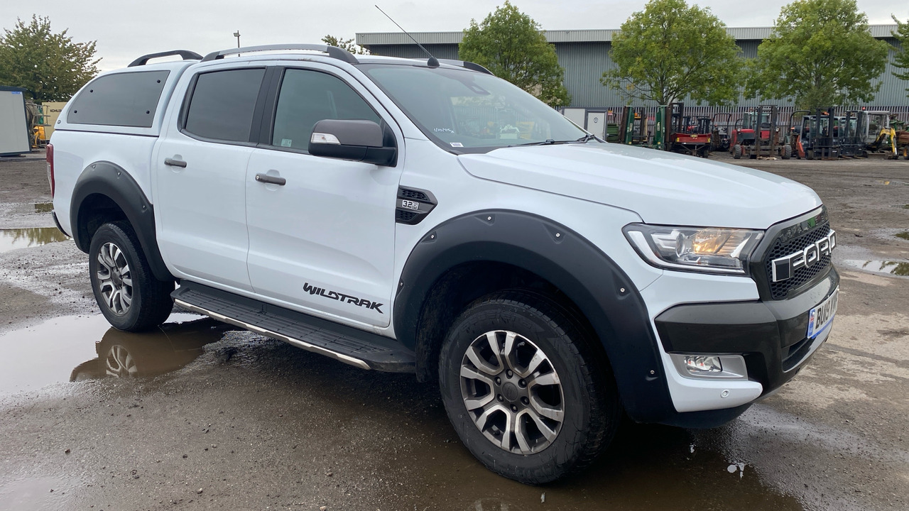 FORD RANGER Wildtrak 3.2 TDCi 200PS - شاحنة البيك أب, الشاحنات الصغيرة كابينة مزدوجة: صورة 1 FORD RANGER Wildtrak 3.2 TDCi 200PS - شاحنة البيك أب, الشاحنات الصغيرة كابينة مزدوجة: صورة 1
