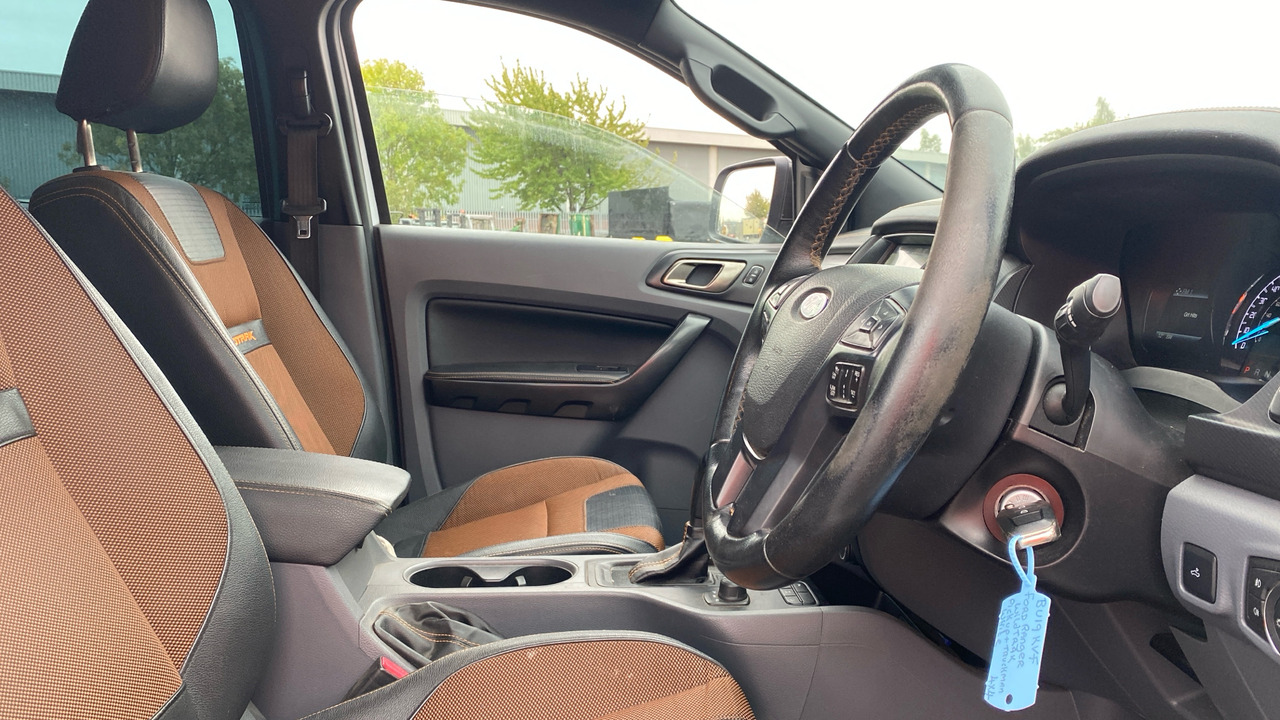 FORD RANGER Wildtrak 3.2 TDCi 200PS - شاحنة البيك أب, الشاحنات الصغيرة كابينة مزدوجة: صورة 5 FORD RANGER Wildtrak 3.2 TDCi 200PS - شاحنة البيك أب, الشاحنات الصغيرة كابينة مزدوجة: صورة 5