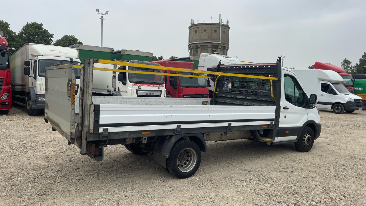 FORD TRANSIT 350 2.0 ECOBLUE 130PS - شاحنة توصيل مفتوحة: صورة 4 FORD TRANSIT 350 2.0 ECOBLUE 130PS - شاحنة توصيل مفتوحة: صورة 4