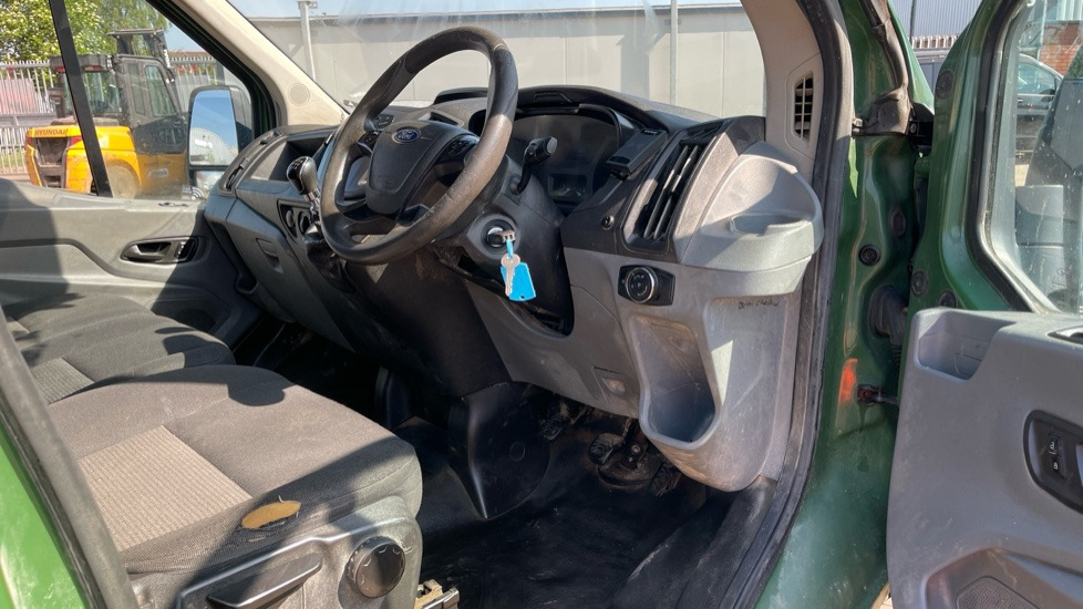 FORD TRANSIT 350 2.0 TDCI 130PS - فان: صورة 5 FORD TRANSIT 350 2.0 TDCI 130PS - فان: صورة 5
