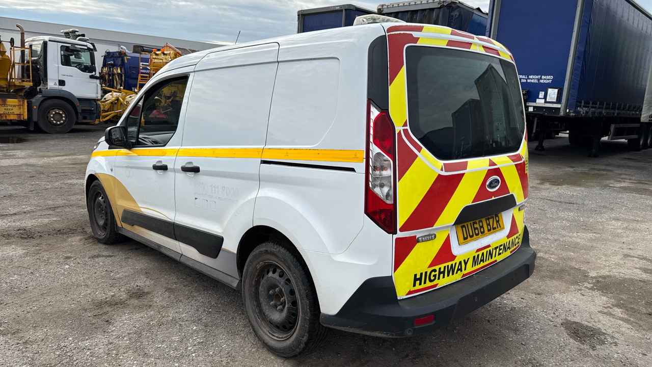 FORD TRANSIT CONNECT 220 1.5 ECOBLUE 120PS - فان المدمجة: صورة 3 FORD TRANSIT CONNECT 220 1.5 ECOBLUE 120PS - فان المدمجة: صورة 3