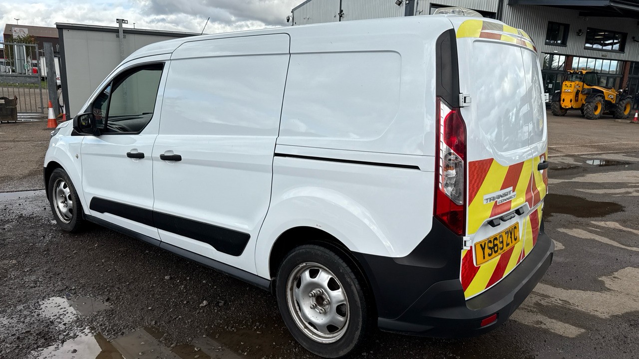 FORD TRANSIT CONNECT 240 1.5 ECOBLUE 100PS - فان المدمجة: صورة 3 FORD TRANSIT CONNECT 240 1.5 ECOBLUE 100PS - فان المدمجة: صورة 3