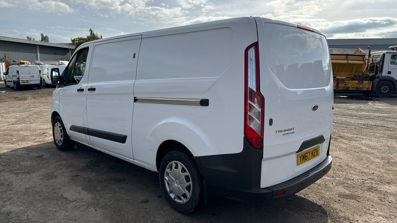 FORD TRANSIT CUSTOM 340 2.0 TDCi 130ps - فان المدمجة: صورة 3 FORD TRANSIT CUSTOM 340 2.0 TDCi 130ps - فان المدمجة: صورة 3