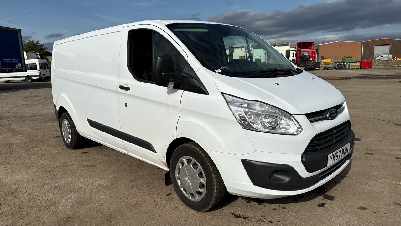 FORD TRANSIT CUSTOM 340 2.0 TDCi 130ps - فان المدمجة: صورة 1 FORD TRANSIT CUSTOM 340 2.0 TDCi 130ps - فان المدمجة: صورة 1