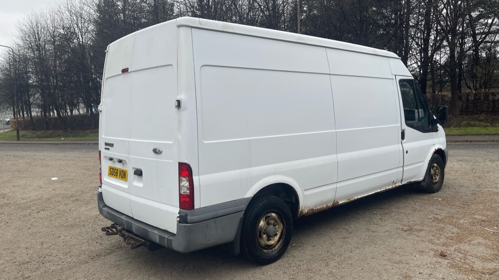 FORD TRANSIT T300 2.2 TDCI 85PS - فان: صورة 4 FORD TRANSIT T300 2.2 TDCI 85PS - فان: صورة 4
