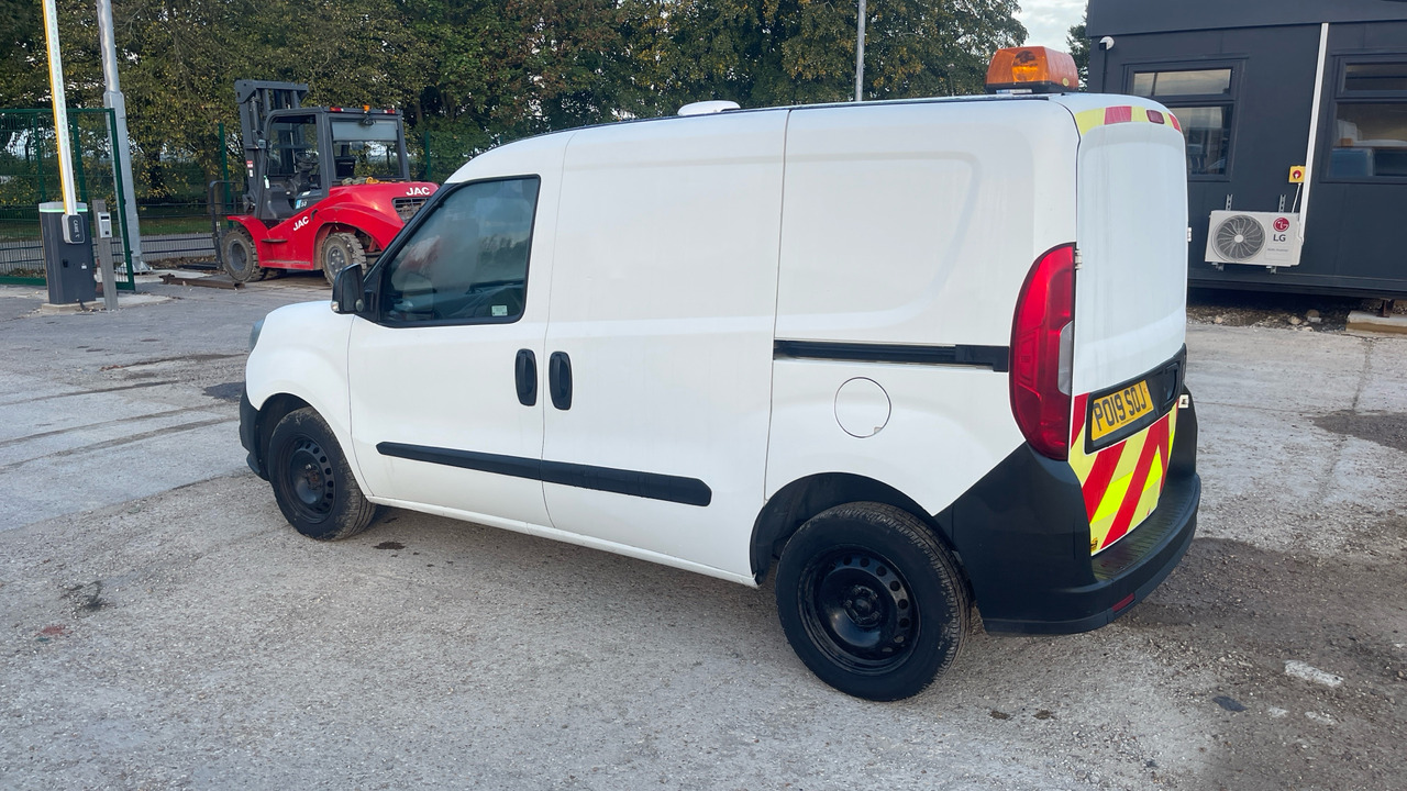 Fiat Doblo CARGO 1.3 MULTIJET 95PS - فان المدمجة: صورة 3 Fiat Doblo CARGO 1.3 MULTIJET 95PS - فان المدمجة: صورة 3