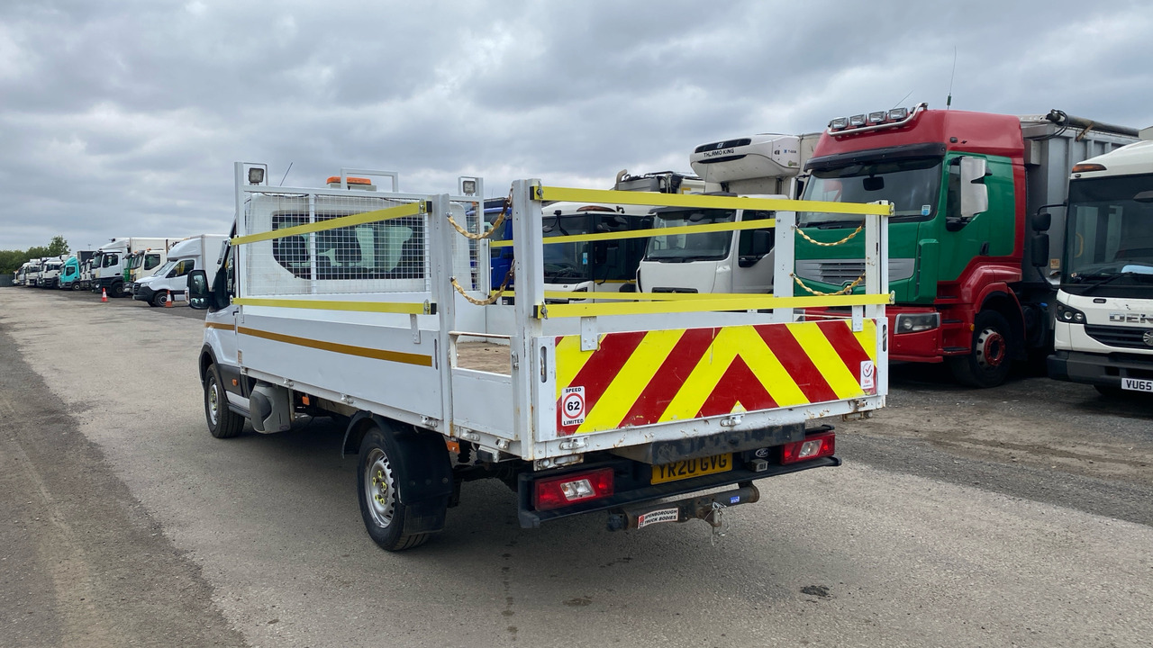 Ford Transit 350 2.0 ECOBLUE 130PS - شاحنة توصيل مفتوحة: صورة 3 Ford Transit 350 2.0 ECOBLUE 130PS - شاحنة توصيل مفتوحة: صورة 3