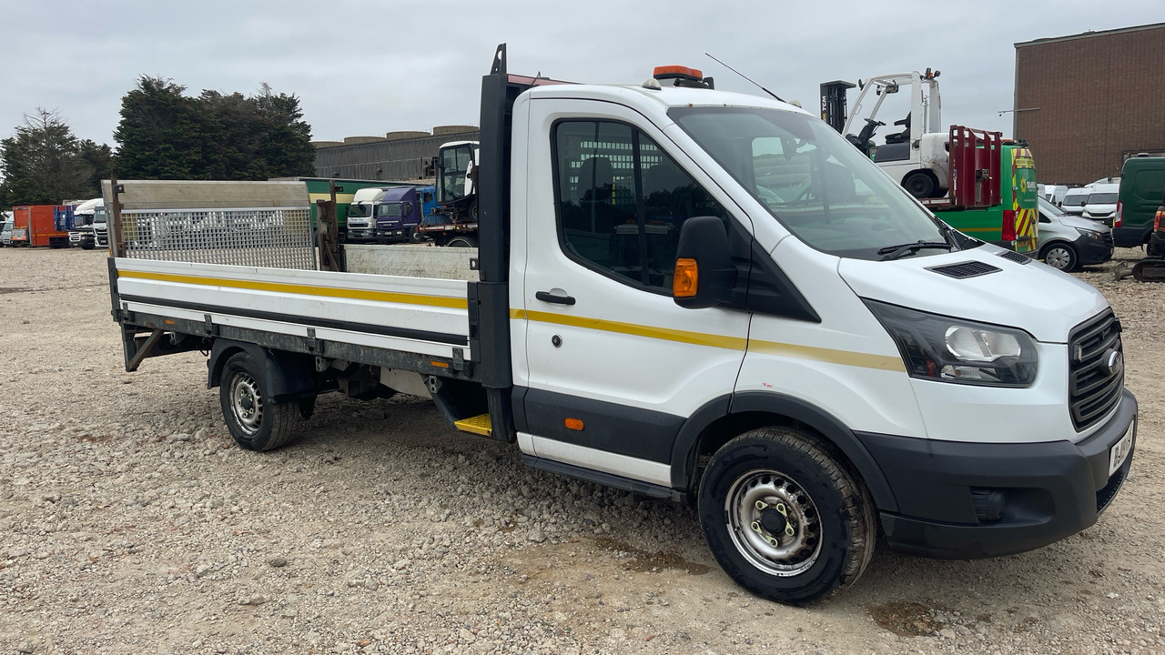 Ford Transit 350 2.0 TDCI 130PS - شاحنة توصيل مفتوحة: صورة 1 Ford Transit 350 2.0 TDCI 130PS - شاحنة توصيل مفتوحة: صورة 1