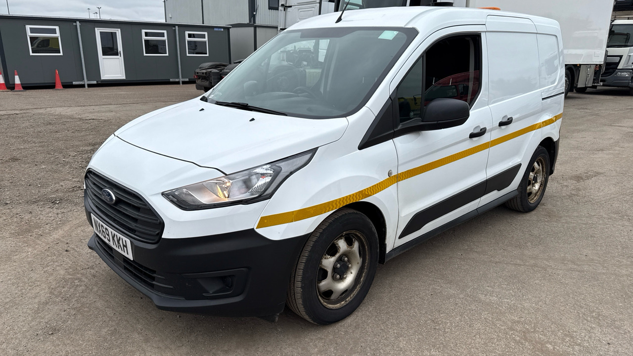 Ford Transit Connect 200 1.5 EcoBlue 75ps - فان المدمجة: صورة 2 Ford Transit Connect 200 1.5 EcoBlue 75ps - فان المدمجة: صورة 2