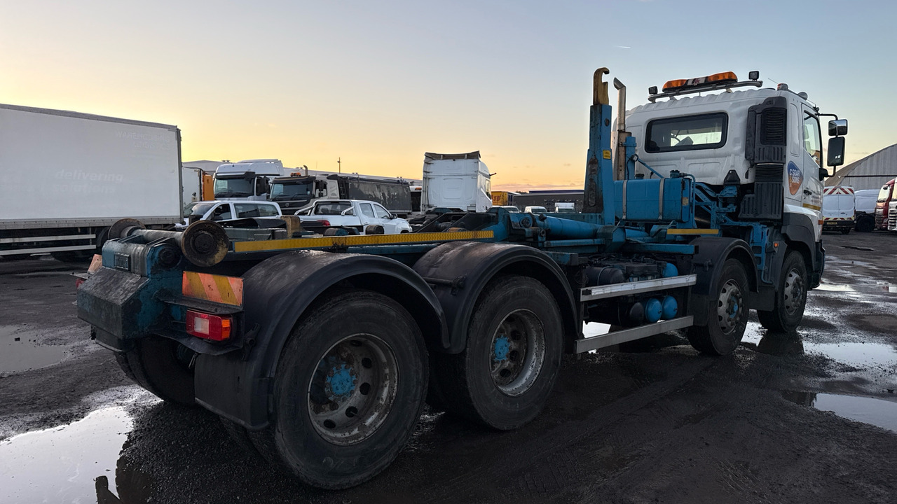 HINO 700 3241 - شاحنة برافعة خطافية: صورة 4 HINO 700 3241 - شاحنة برافعة خطافية: صورة 4