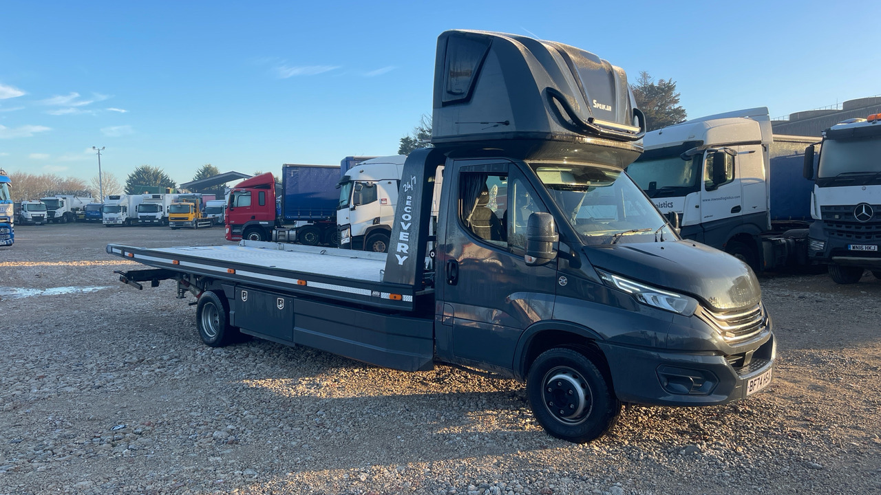 IVECO DAILY 3.0 70C18 - شاحنة سحب: صورة 1 IVECO DAILY 3.0 70C18 - شاحنة سحب: صورة 1