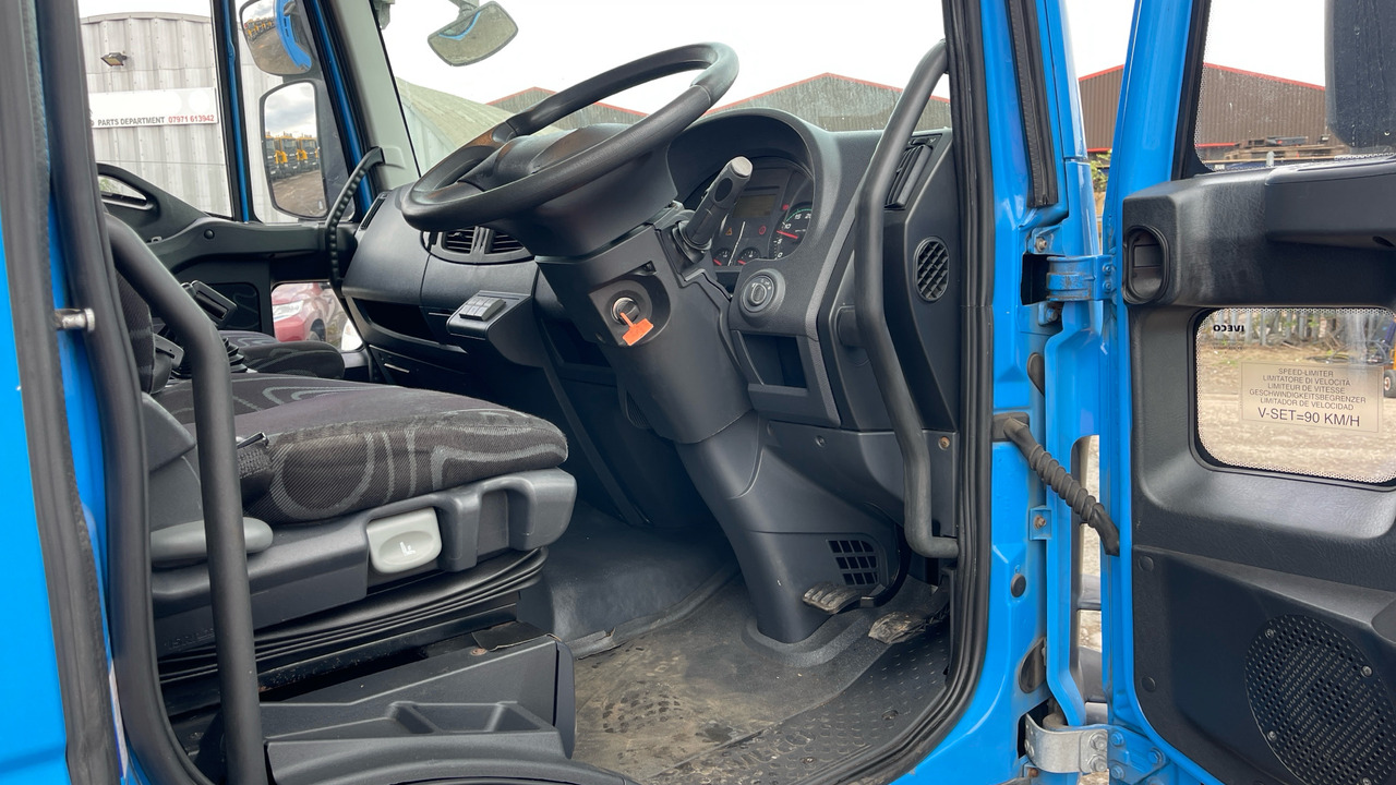 IVECO EUROCARGO 75E16 - شاحنة ذات ستائر جانبية: صورة 5 IVECO EUROCARGO 75E16 - شاحنة ذات ستائر جانبية: صورة 5