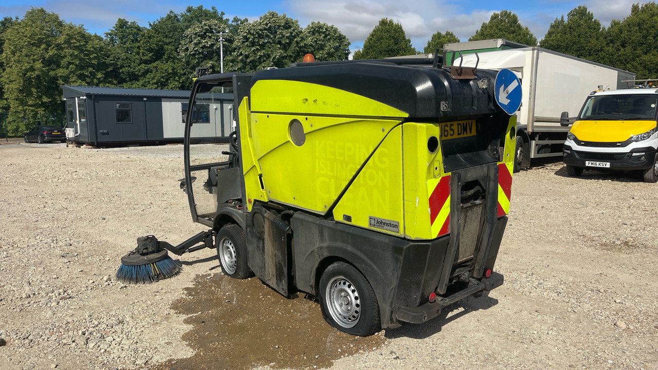 JOHNSTON - سياره كنس شوارع: صورة 4 JOHNSTON - سياره كنس شوارع: صورة 4