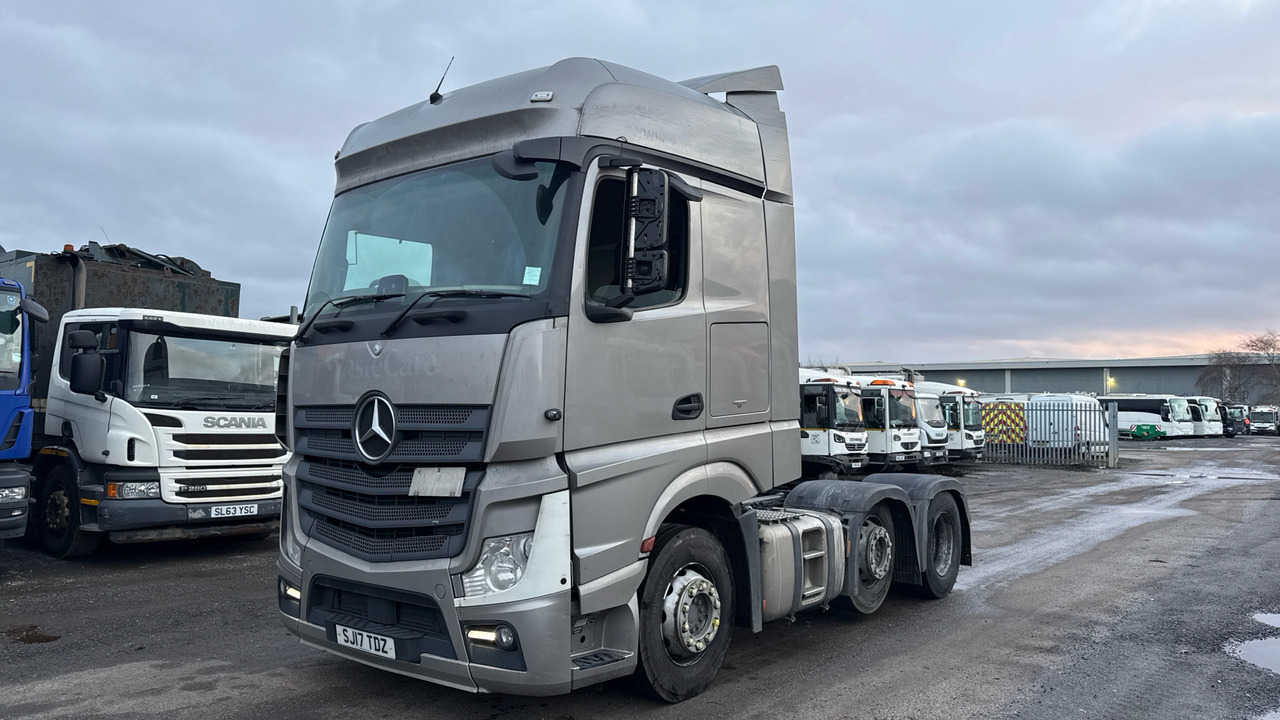 MERCEDES-BENZ ACTROS - رأس تريلا: صورة 2 MERCEDES-BENZ ACTROS - رأس تريلا: صورة 2