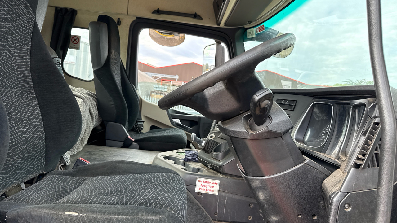 MERCEDES-BENZ ACTROS - رأس تريلا: صورة 5 MERCEDES-BENZ ACTROS - رأس تريلا: صورة 5