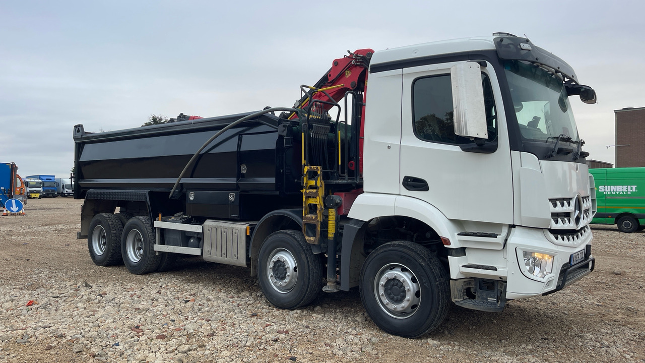 MERCEDES-BENZ AROCS - شاحنة قلاب, شاحنة كرين: صورة 1 MERCEDES-BENZ AROCS - شاحنة قلاب, شاحنة كرين: صورة 1