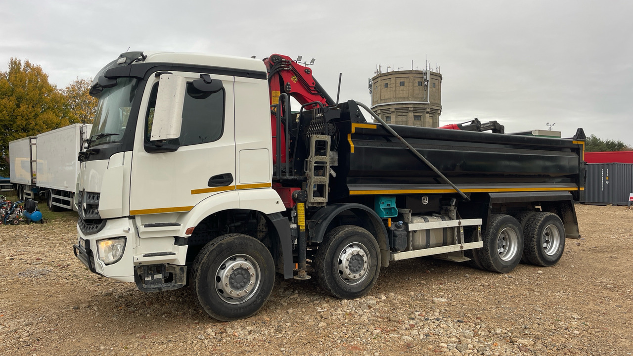 MERCEDES-BENZ AROCS - شاحنة قلاب, شاحنة كرين: صورة 2 MERCEDES-BENZ AROCS - شاحنة قلاب, شاحنة كرين: صورة 2