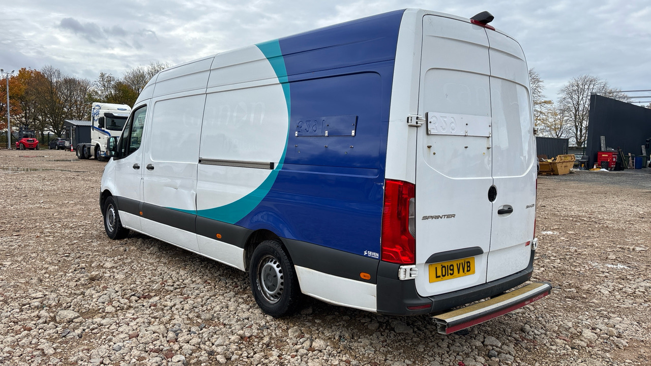 MERCEDES-BENZ SPRINTER 314 CDI - فان: صورة 3 MERCEDES-BENZ SPRINTER 314 CDI - فان: صورة 3