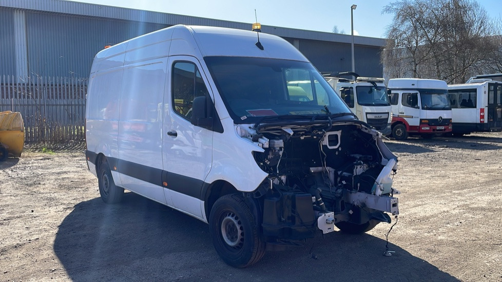 MERCEDES-BENZ SPRINTER 316 CDI - فان: صورة 1 MERCEDES-BENZ SPRINTER 316 CDI - فان: صورة 1