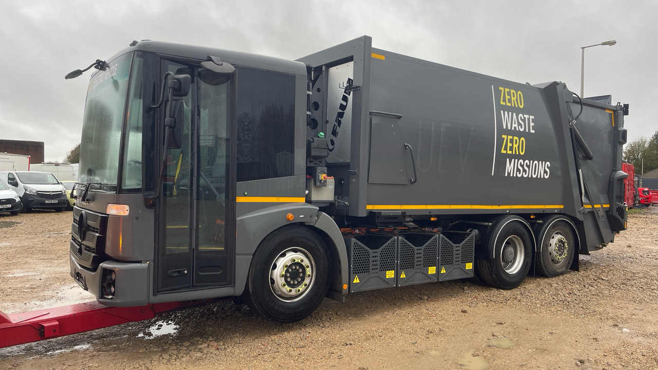 Mercedes-Benz Econic - شاحنة قمامة: صورة 3 Mercedes-Benz Econic - شاحنة قمامة: صورة 3