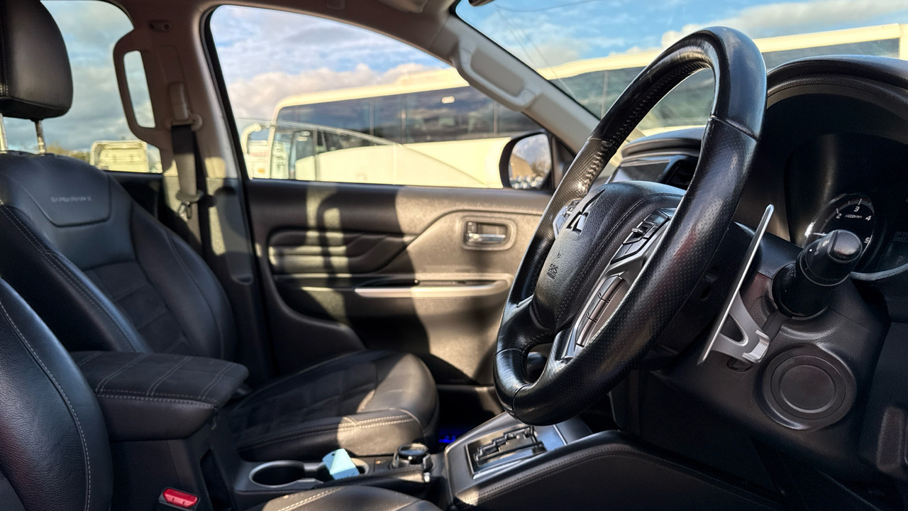 Mitsubishi L200 DI-D 2.3 Barbarian X 150PS - شاحنة البيك أب, الشاحنات الصغيرة كابينة مزدوجة: صورة 5 Mitsubishi L200 DI-D 2.3 Barbarian X 150PS - شاحنة البيك أب, الشاحنات الصغيرة كابينة مزدوجة: صورة 5