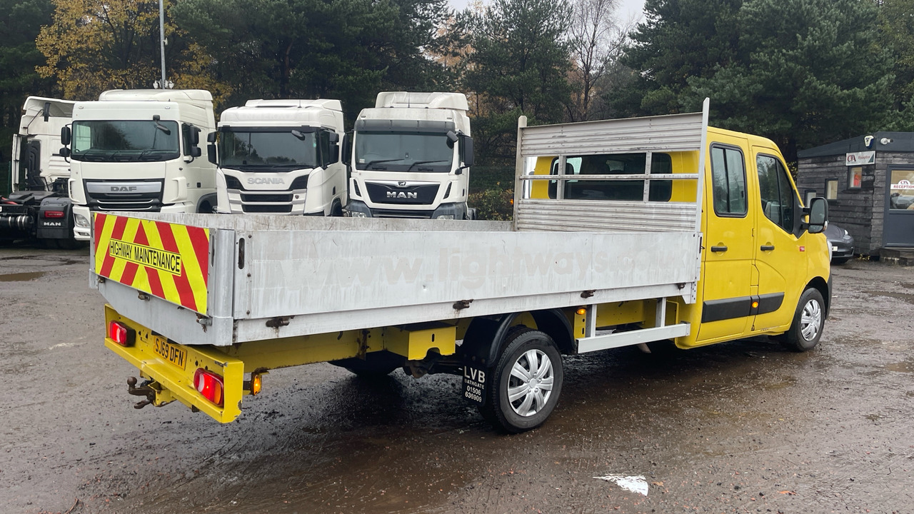 RENAULT MASTER 35 2.3 DCi 135PS - شاحنة توصيل مفتوحة: صورة 4 RENAULT MASTER 35 2.3 DCi 135PS - شاحنة توصيل مفتوحة: صورة 4