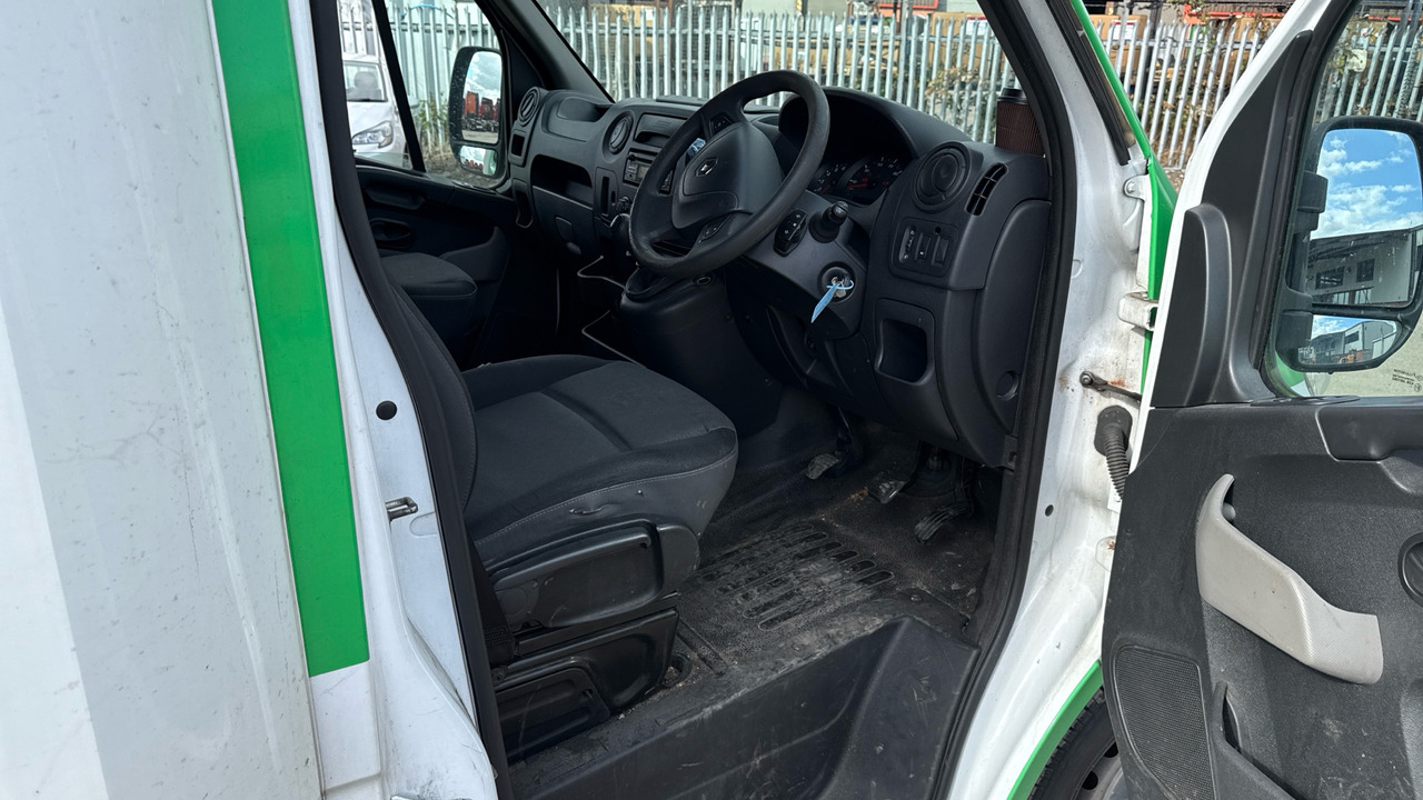 RENAULT TRUCKS MASTER 35 - شاحنة توصيل مفتوحة: صورة 5 RENAULT TRUCKS MASTER 35 - شاحنة توصيل مفتوحة: صورة 5