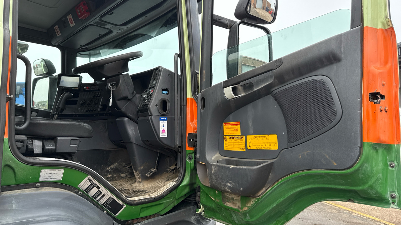 SCANIA P 410 - شاحنات مسطحة, شاحنة كرين: صورة 5 SCANIA P 410 - شاحنات مسطحة, شاحنة كرين: صورة 5
