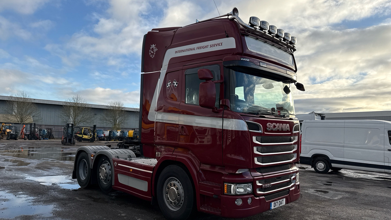 SCANIA R 520 V8 - رأس تريلا: صورة 1 SCANIA R 520 V8 - رأس تريلا: صورة 1