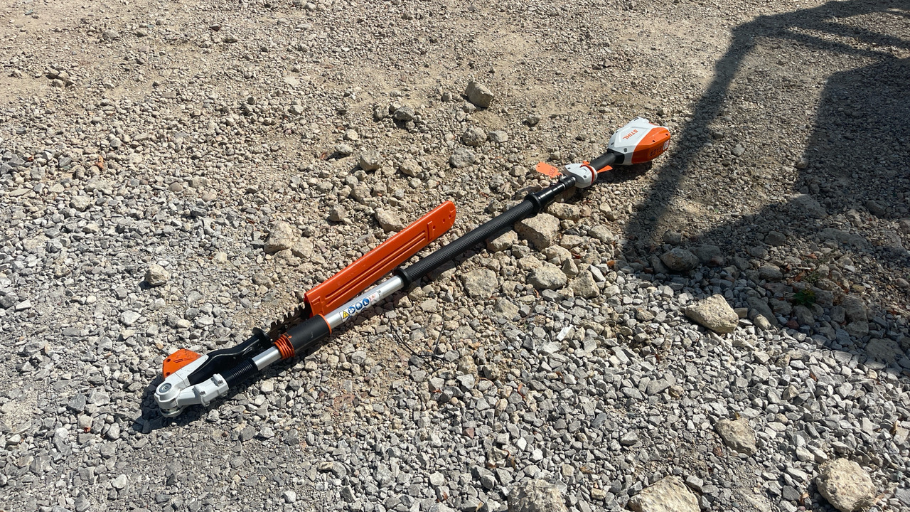 STIHL HS87R - معدات الانشاءات: صورة 2 STIHL HS87R - معدات الانشاءات: صورة 2