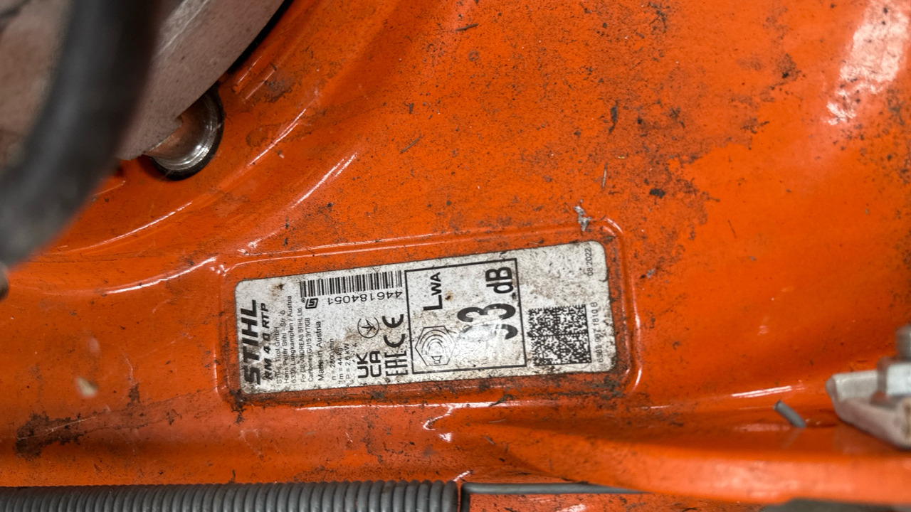 STIHL RM4 RTP - معدات الانشاءات: صورة 5 STIHL RM4 RTP - معدات الانشاءات: صورة 5