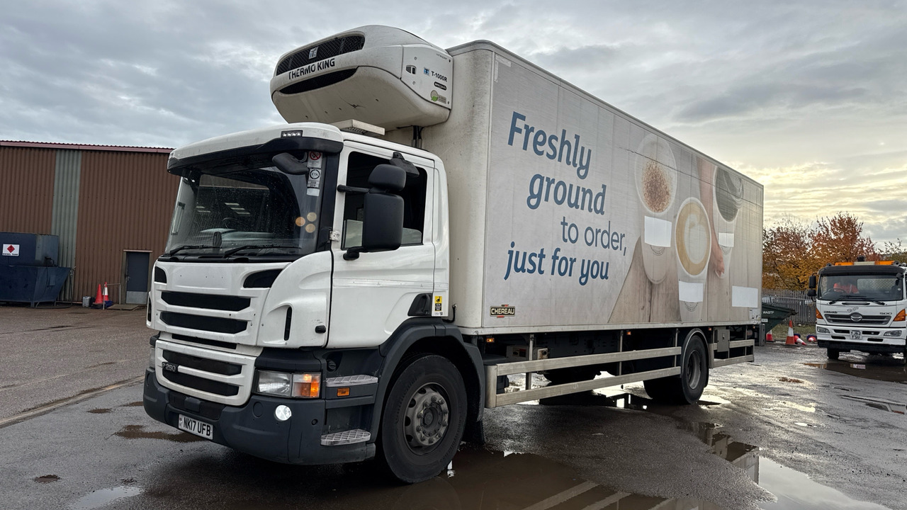 Scania P 250 - شاحنة ذات مبرد: صورة 2 Scania P 250 - شاحنة ذات مبرد: صورة 2