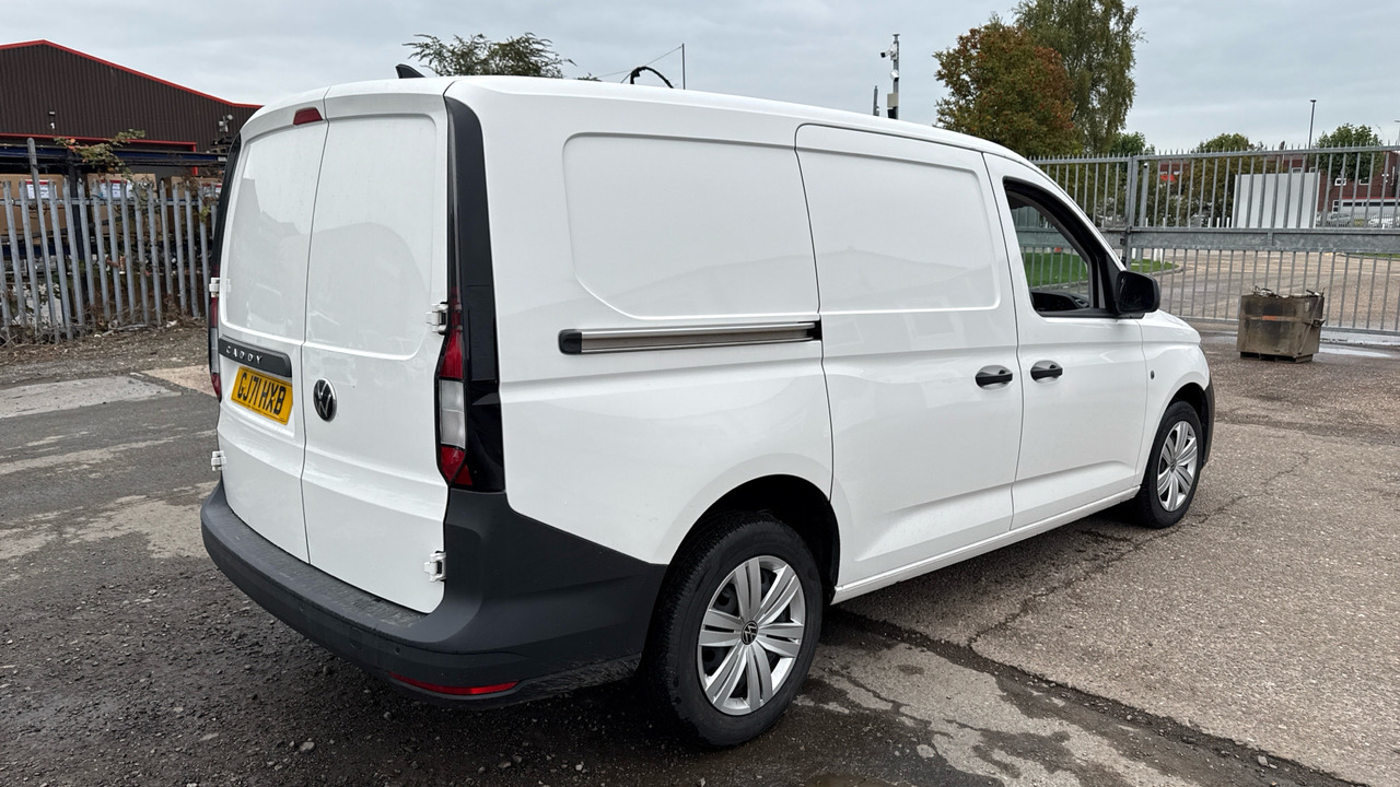 VOLKSWAGEN CADDY C20 2.0 TDI 102PS MAXI - فان المدمجة: صورة 4 VOLKSWAGEN CADDY C20 2.0 TDI 102PS MAXI - فان المدمجة: صورة 4
