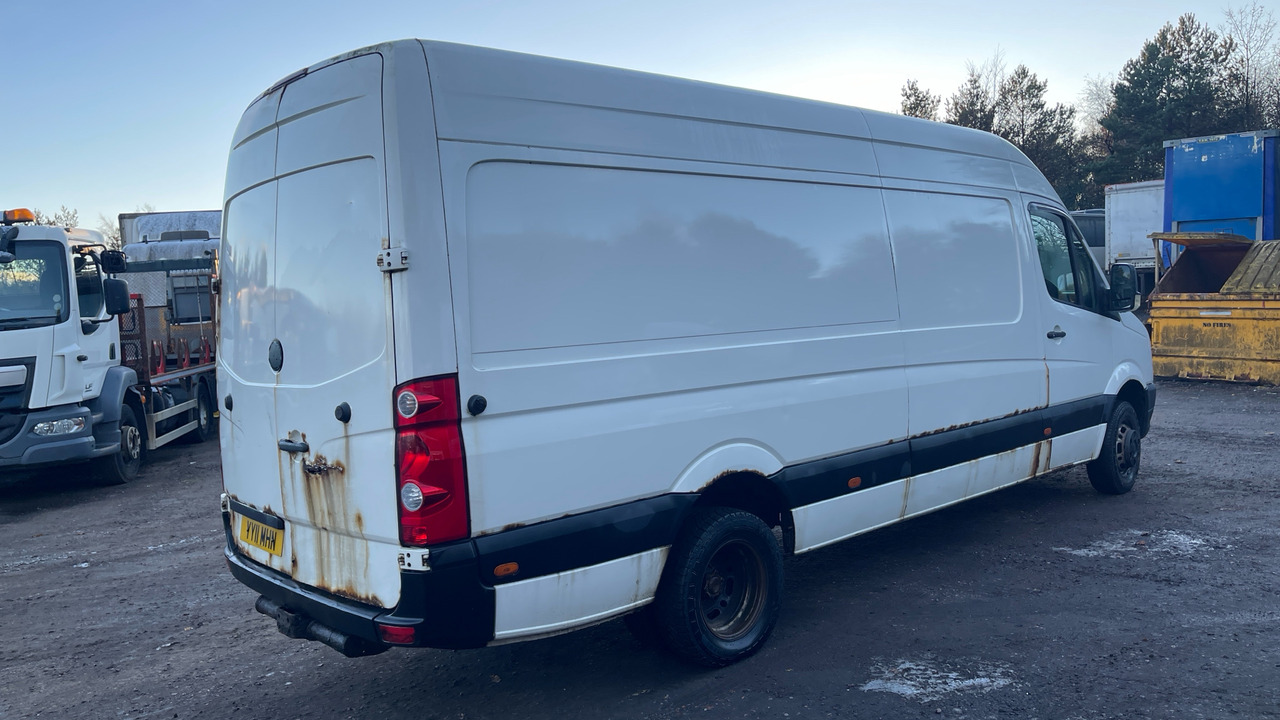 VOLKSWAGEN CRAFTER CR50 PLUS 2.5 TDI - فان: صورة 4 VOLKSWAGEN CRAFTER CR50 PLUS 2.5 TDI - فان: صورة 4