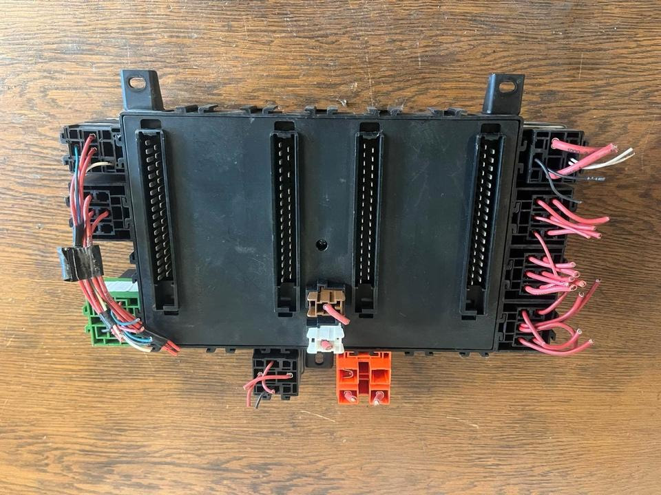 DAF Sicherungskasten - مصهر - شاحنة: صورة 4 DAF Sicherungskasten - مصهر - شاحنة: صورة 4