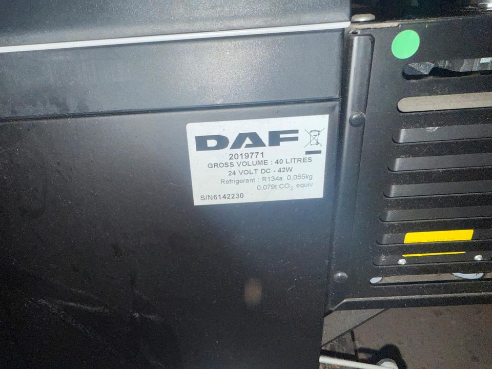 DAF XF 460 Euro 6 Kühlschrank 2019771 - الكابينة والداخلية - شاحنة: صورة 5 DAF XF 460 Euro 6 Kühlschrank 2019771 - الكابينة والداخلية - شاحنة: صورة 5