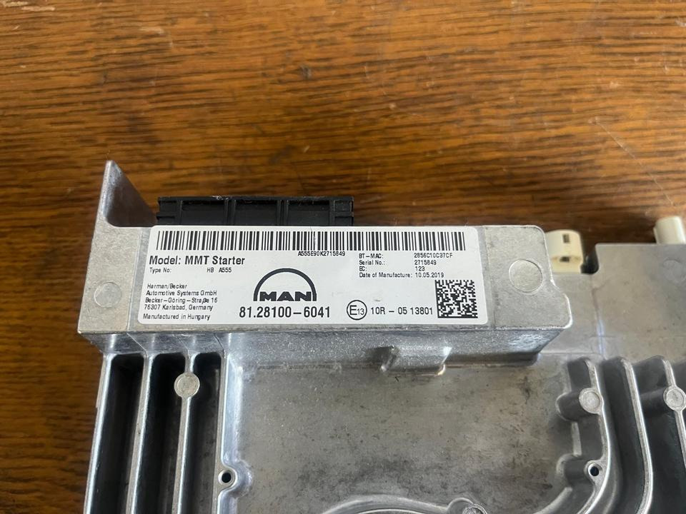 MAN EU6 Radio/Navigationssystem 81.28100-6041 - نظام الملاحة - شاحنة: صورة 3 MAN EU6 Radio/Navigationssystem 81.28100-6041 - نظام الملاحة - شاحنة: صورة 3