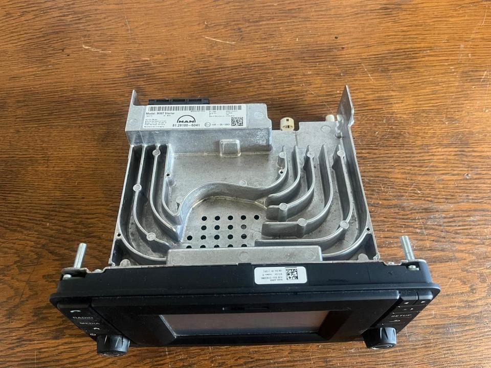 MAN EU6 Radio/Navigationssystem 81.28100-6041 - نظام الملاحة - شاحنة: صورة 5 MAN EU6 Radio/Navigationssystem 81.28100-6041 - نظام الملاحة - شاحنة: صورة 5