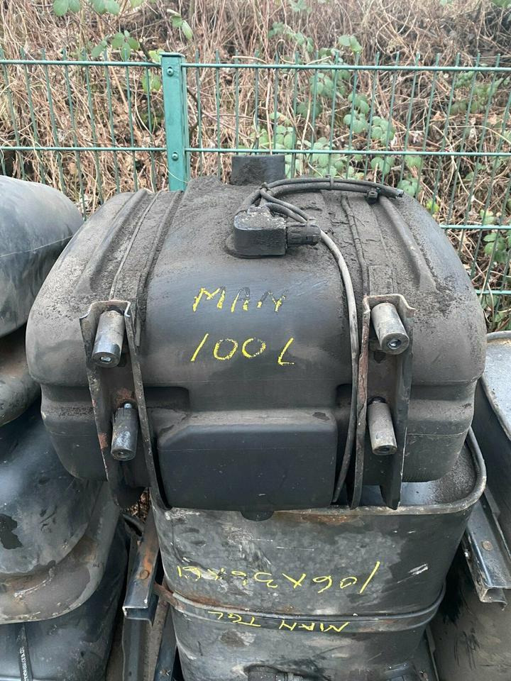 MAN TGL Original Tank Tankbehälter 100L - خزان الوقود - شاحنة: صورة 1 MAN TGL Original Tank Tankbehälter 100L - خزان الوقود - شاحنة: صورة 1