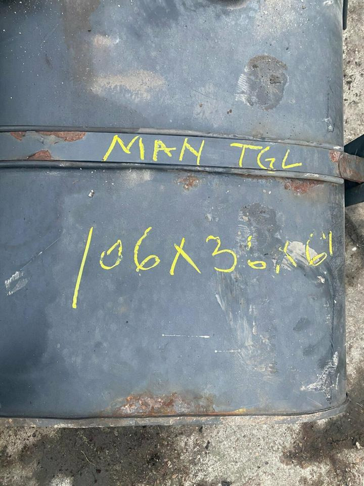 MAN TGL TGM Dieseltank Tank Tankbehälter - خزان الوقود - شاحنة: صورة 2 MAN TGL TGM Dieseltank Tank Tankbehälter - خزان الوقود - شاحنة: صورة 2