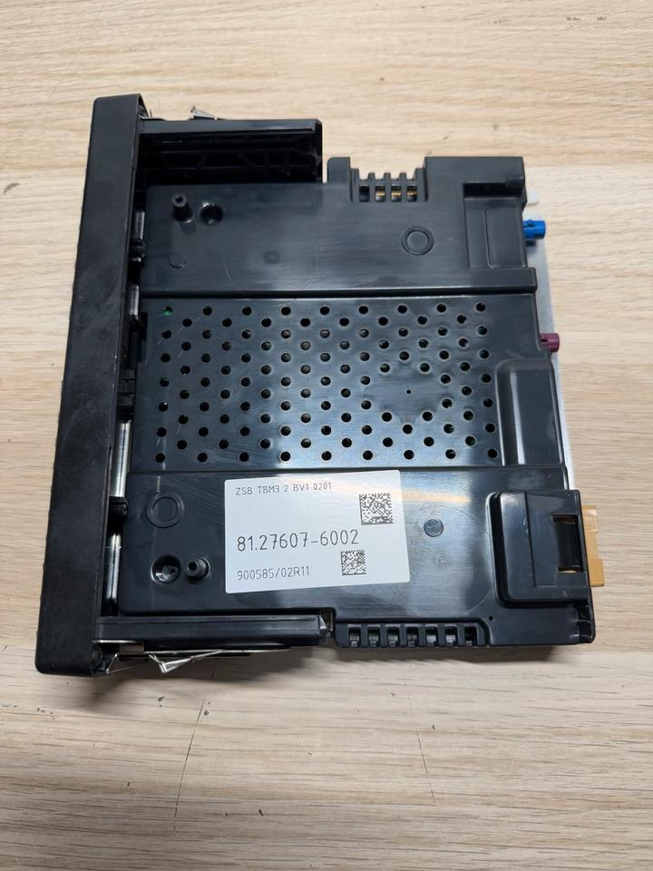 MAN TGL TGM TGS TGX Control Unit 81.27607-6002 - وحدة إي سي يو: صورة 4 MAN TGL TGM TGS TGX Control Unit 81.27607-6002 - وحدة إي سي يو: صورة 4