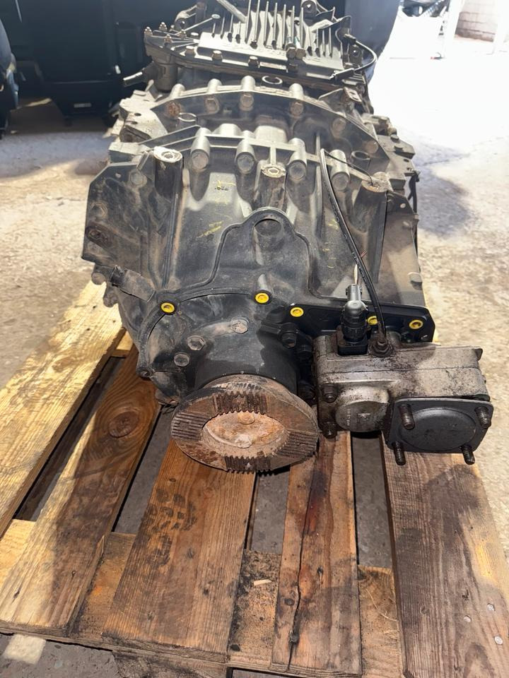 MAN ZF ASTRONIC Getriebe 12 AS 2301 + Nebenantrieb - صندوق التروس - شاحنة: صورة 5 MAN ZF ASTRONIC Getriebe 12 AS 2301 + Nebenantrieb - صندوق التروس - شاحنة: صورة 5