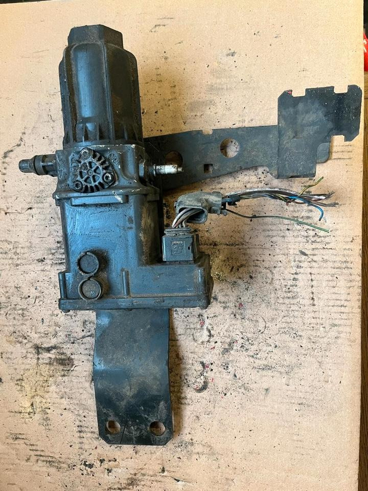 Mercedes Actros MP4 AdBlue Pumpe A0001402378 - مضخة الوقود - شاحنة: صورة 5 Mercedes Actros MP4 AdBlue Pumpe A0001402378 - مضخة الوقود - شاحنة: صورة 5