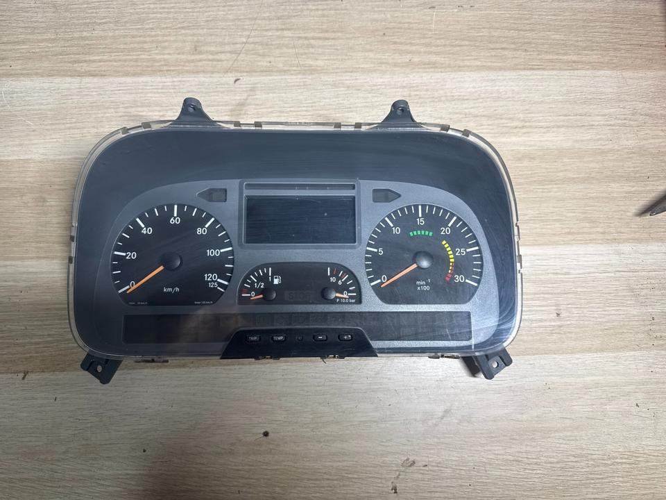 Mercedes Ategi kombiinstrument Tacho A0044463421 - لوحة العدادات - شاحنة: صورة 2 Mercedes Ategi kombiinstrument Tacho A0044463421 - لوحة العدادات - شاحنة: صورة 2
