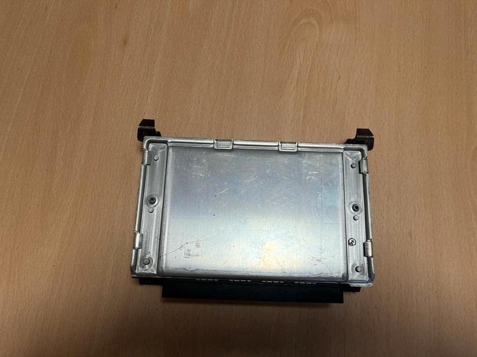 Mercedes Atego BOSCH Elektronik ABS Steuergerät A0004462514 - وحدة إي سي يو - شاحنة: صورة 4 Mercedes Atego BOSCH Elektronik ABS Steuergerät A0004462514 - وحدة إي سي يو - شاحنة: صورة 4