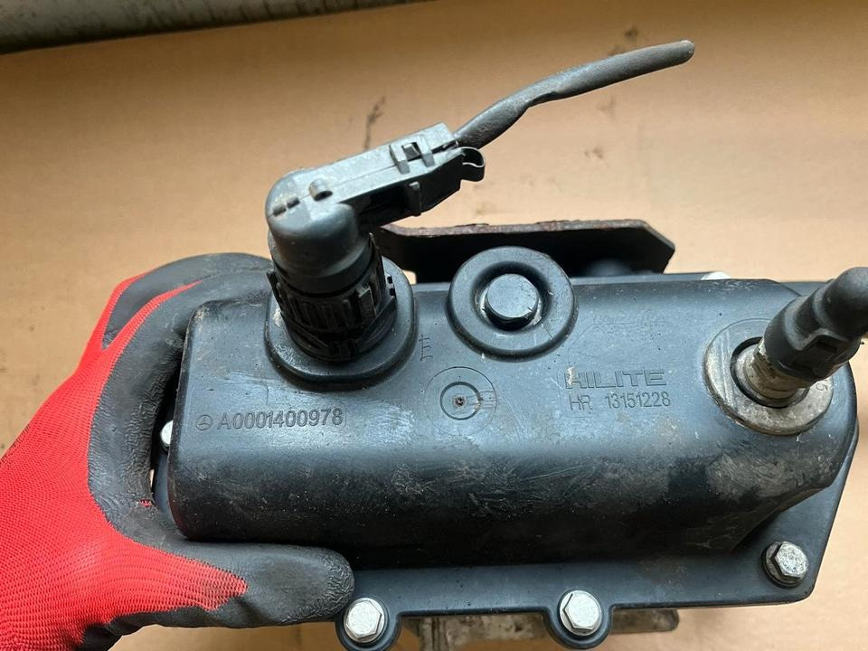 Mercedes-Benz Actros Atego EU4 EU5 AdBlue Pumpe A0001400978 - مضخة الوقود - شاحنة: صورة 2 Mercedes-Benz Actros Atego EU4 EU5 AdBlue Pumpe A0001400978 - مضخة الوقود - شاحنة: صورة 2