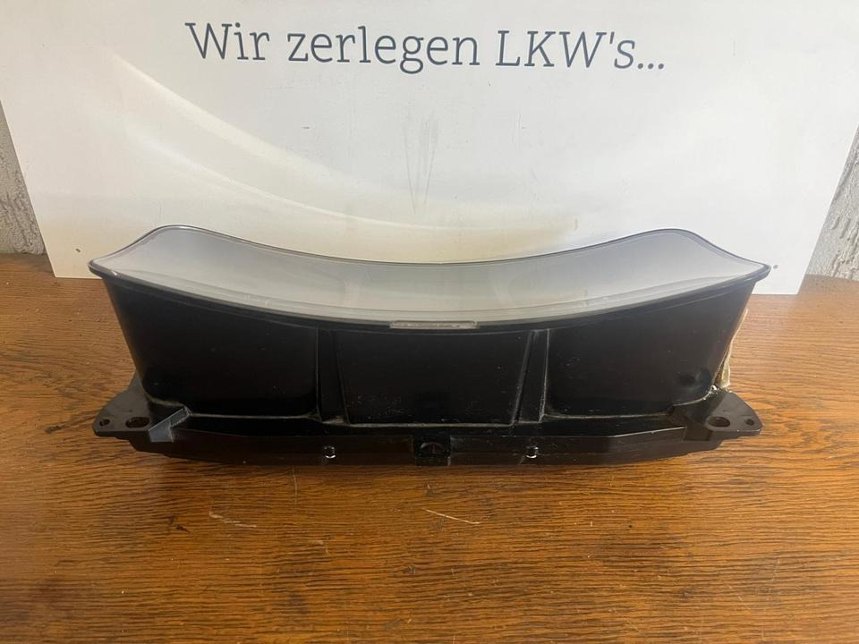 Mercedes Benz Actros MP4 Kombiinstrument / Tacho A9614466221 - لوحة العدادات - شاحنة: صورة 4 Mercedes Benz Actros MP4 Kombiinstrument / Tacho A9614466221 - لوحة العدادات - شاحنة: صورة 4