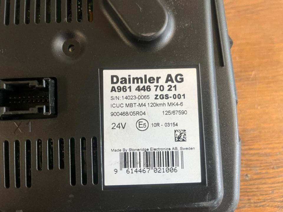 Mercedes Benz Actros MP4 Kombiinstrument / Tacho A9614467021 - لوحة العدادات - شاحنة: صورة 3 Mercedes Benz Actros MP4 Kombiinstrument / Tacho A9614467021 - لوحة العدادات - شاحنة: صورة 3